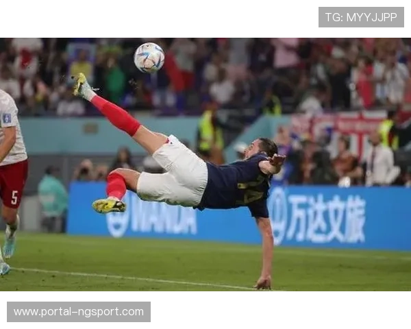 米兰进行闭门友谊赛保持状态，拉比奥特伤愈回归合练